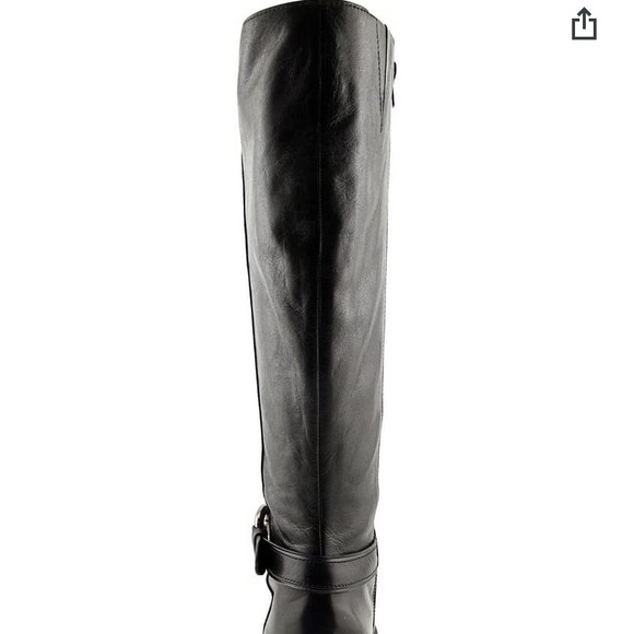 Coach leather boots 👢 - Picture 4 of 9